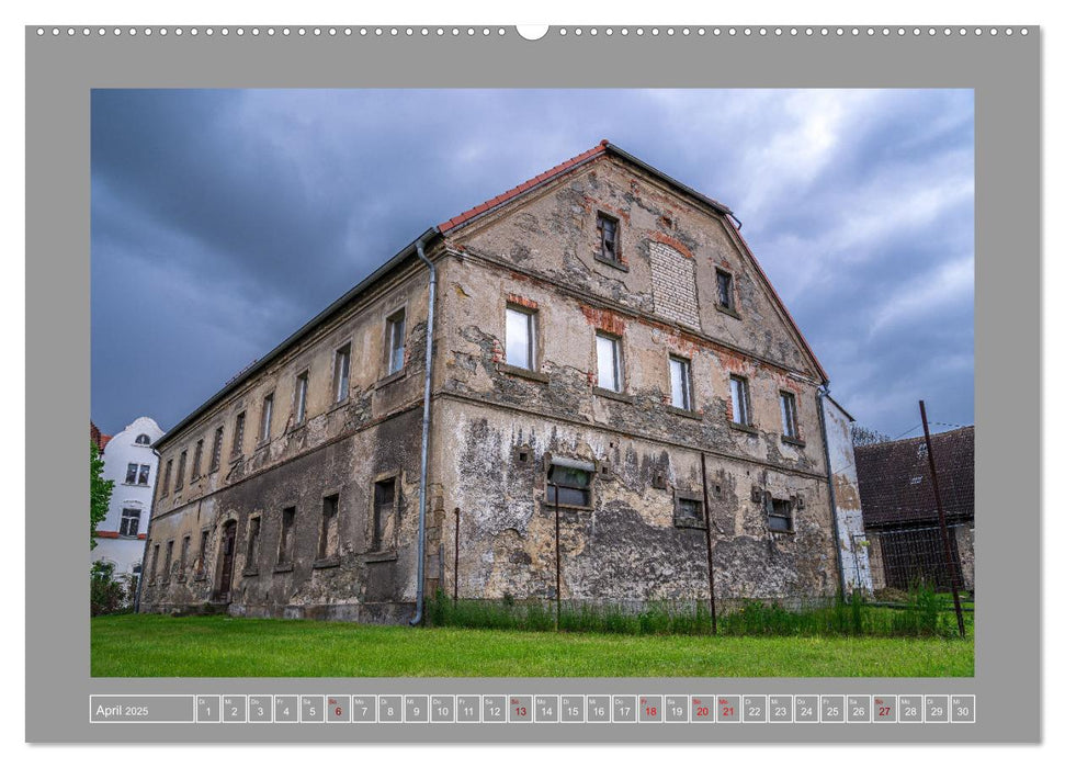 Verlassen - Vergessen- Verwunschen (CALVENDO Wandkalender 2025)