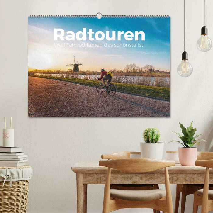 Radtouren - Weil Fahrrad fahren das schönste ist. (CALVENDO Wandkalender 2025)