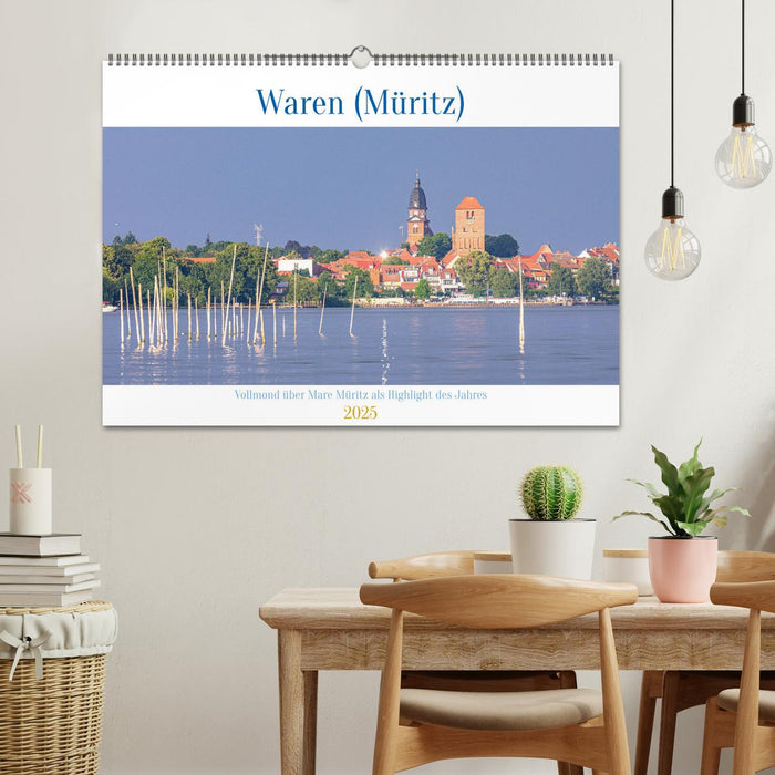 Waren (Müritz) in der Mecklenburgischen Seenplatte (CALVENDO Wandkalender 2025)