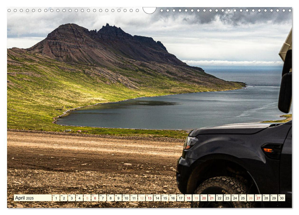 Overlanding on Iceland - Mit dem 4x4 Camper kreuz und quer über die Insel (CALVENDO Wandkalender 2025)