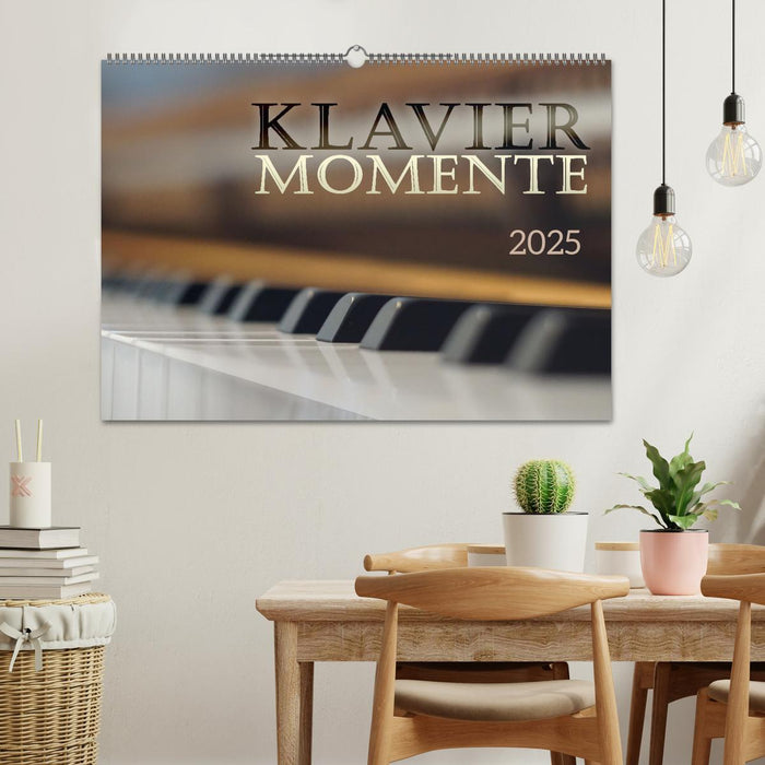 Klavier Momente (CALVENDO Wandkalender 2025)