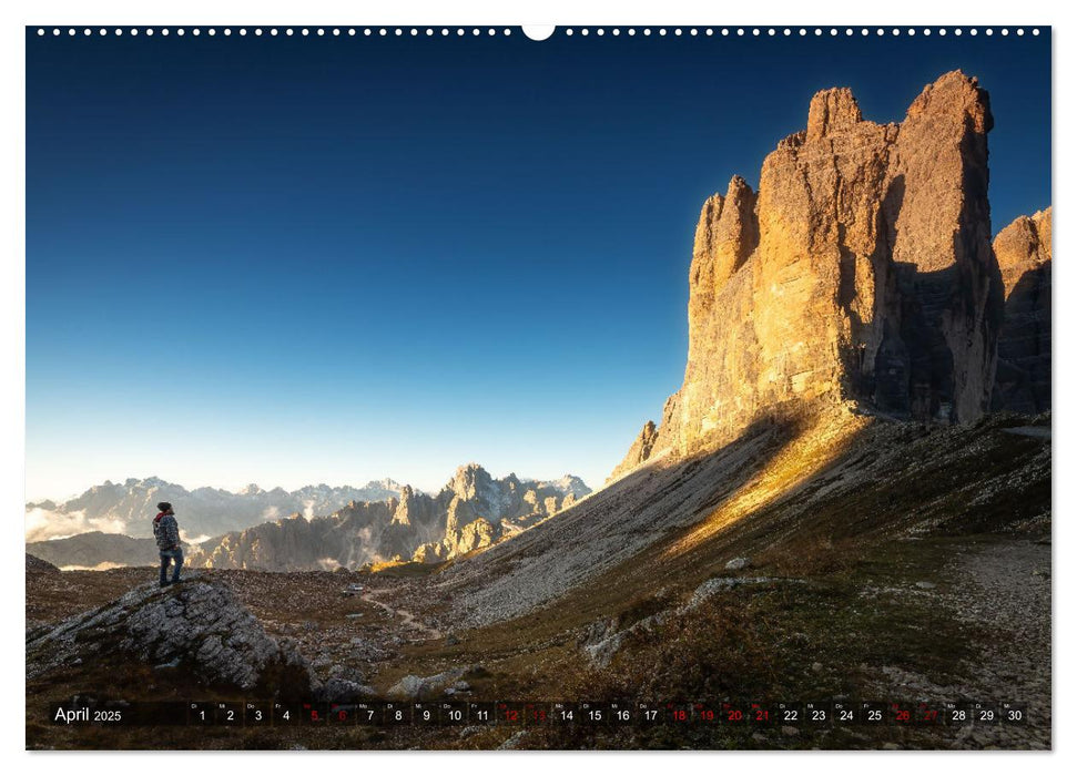 Zwischen Berg und Tal (CALVENDO Premium Wandkalender 2025)