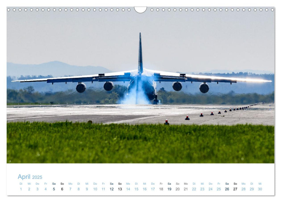 Vierstrahlige Jets (CALVENDO Wandkalender 2025)