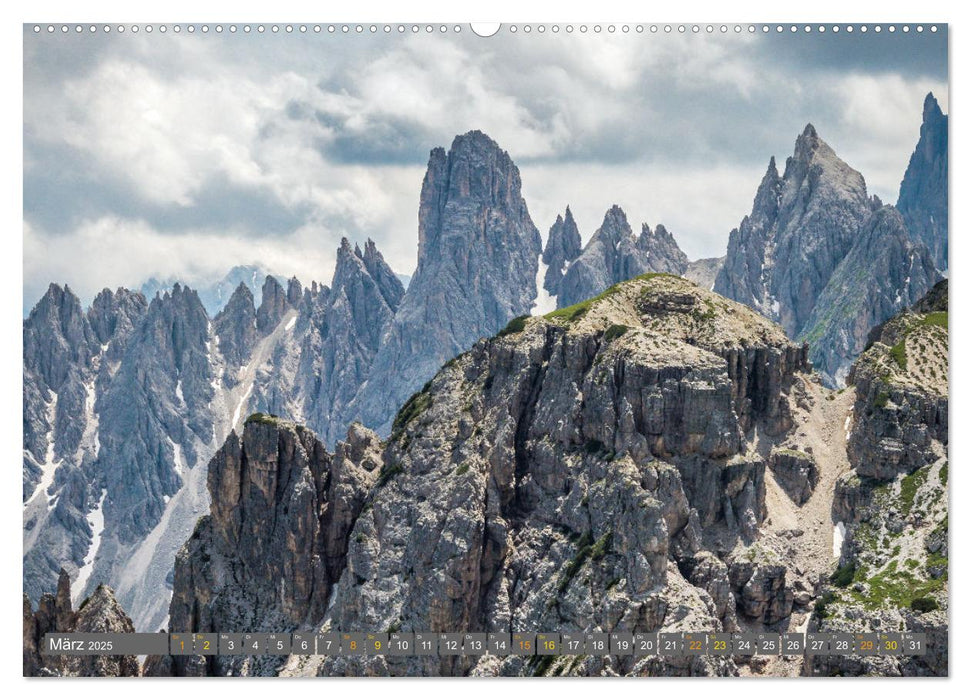 Mystische Berglandschaften (CALVENDO Wandkalender 2025)