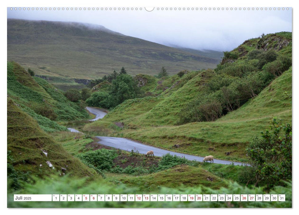 Mystische Landschaften Schottlands (CALVENDO Premium Wandkalender 2025)