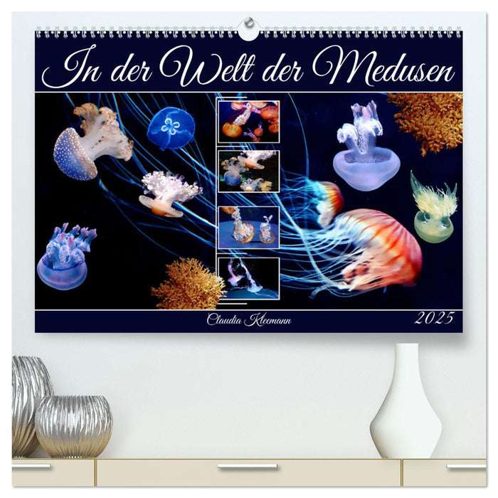 In der Welt der Medusen (CALVENDO Premium Wandkalender 2025)