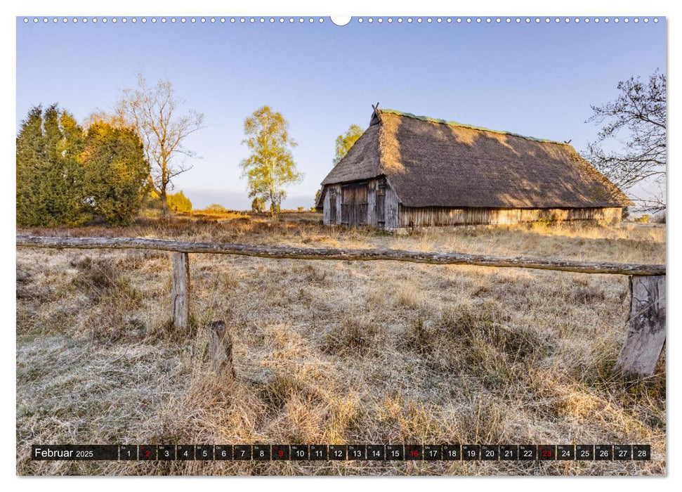 Die Lüneburger Heide - Faszination einer Naturlandschaft (CALVENDO Premium Wandkalender 2025)