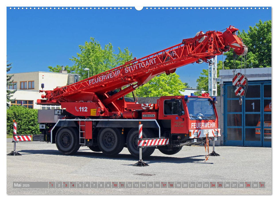 Einsatzfahrzeuge der Feuerwehr Stuttgart (CALVENDO Premium Wandkalender 2025)