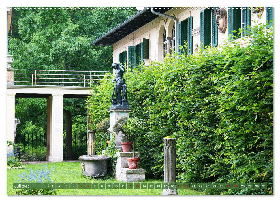 Schloss Glienicke in Berlin - Mit seinem reizvollen Landschaftspark (CALVENDO Premium Wandkalender 2025)