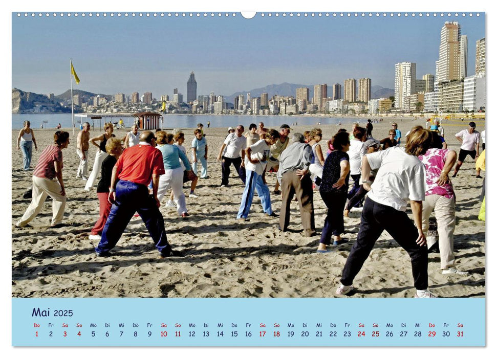 Benidorm (CALVENDO Premium Wandkalender 2025)