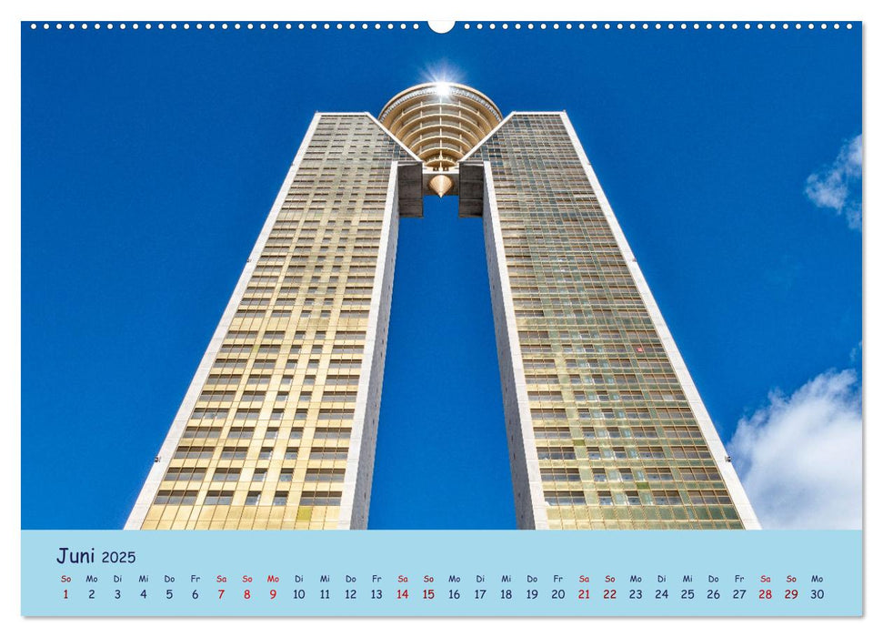 Benidorm (CALVENDO Premium Wandkalender 2025)