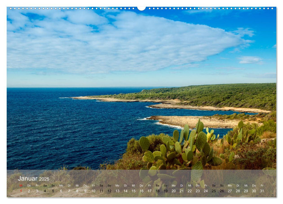 Der Küste entlang im Salento (CALVENDO Premium Wandkalender 2025)