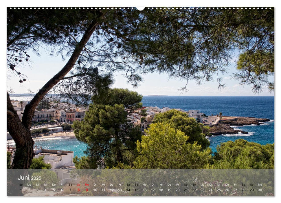 Der Küste entlang im Salento (CALVENDO Premium Wandkalender 2025)