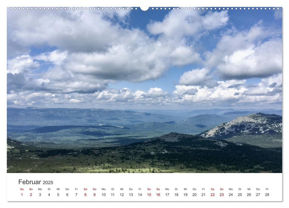 Uralgebirge - Das wunderschöne Gebirge zwischen Asien und Europa. (CALVENDO Premium Wandkalender 2025)