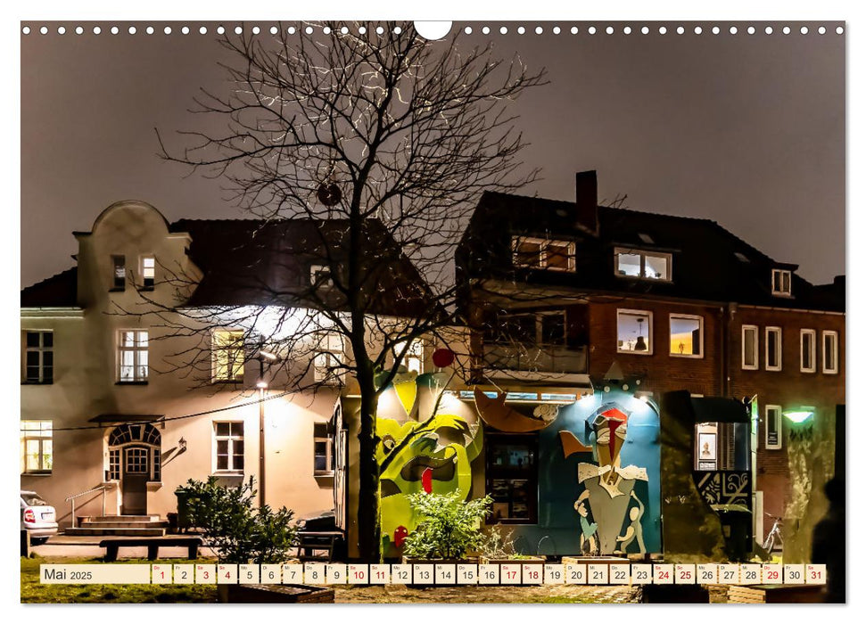 Lübeck bei Nacht (CALVENDO Wandkalender 2025)