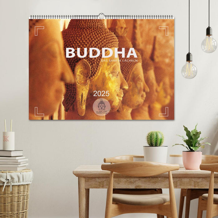 BUDDHA - Ein sanftes Lächeln (CALVENDO Wandkalender 2025)