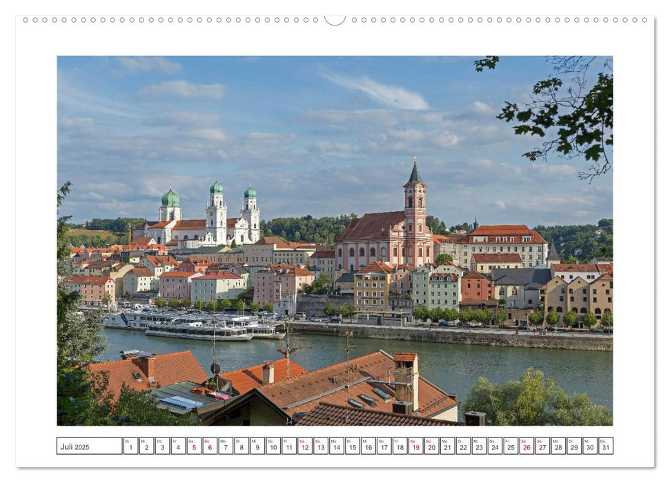 Passau - Dreiflüssestadt an Donau, Inn und Ilz (CALVENDO Premium Wandkalender 2025)