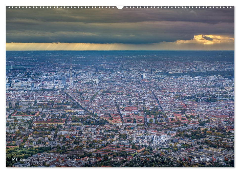 Up in the Air 2025 (CALVENDO Premium Wandkalender 2025)