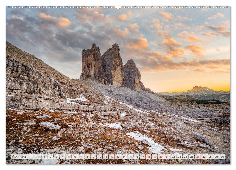 Bergwanderung Dolomiten rund um die Drei Zinnen (CALVENDO Premium Wandkalender 2025)