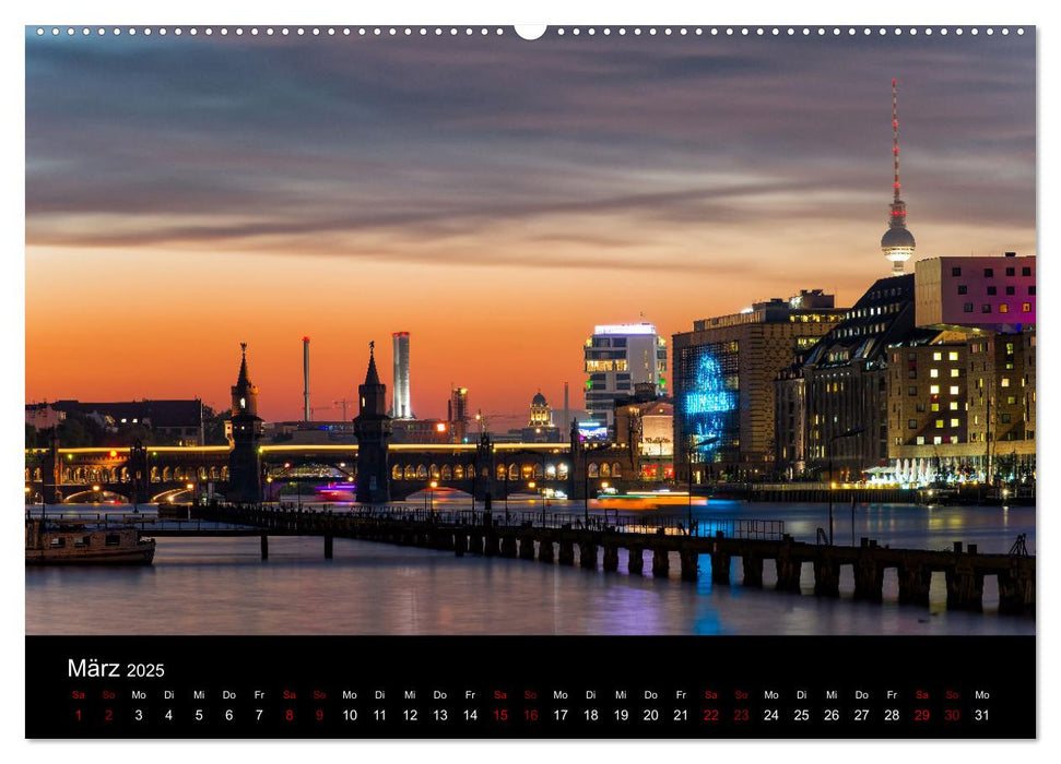 Eine Reise durch Berlin bei Nacht (CALVENDO Premium Wandkalender 2025)