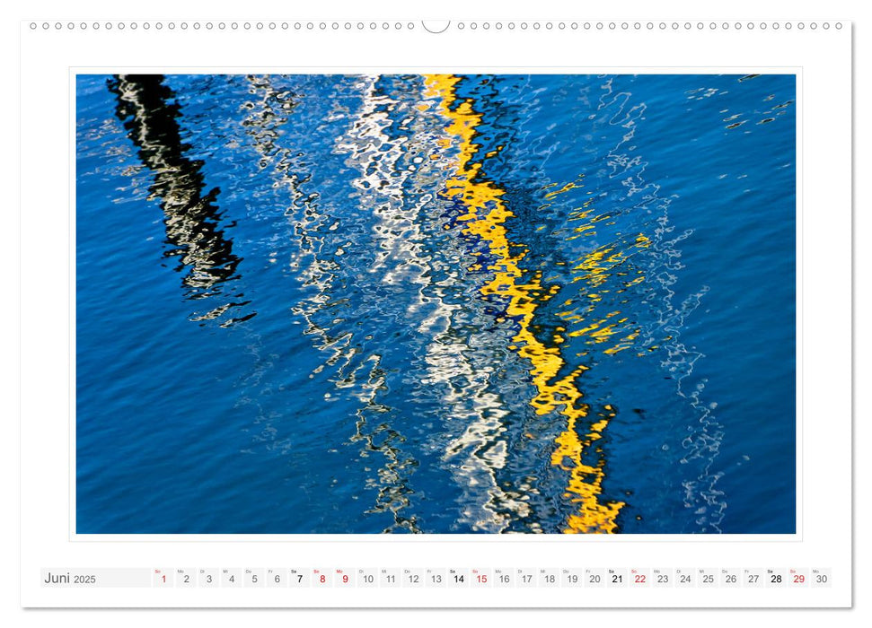 Wasserspiegelungen. Künstlerische Bilder durch Wind und Wellen (CALVENDO Wandkalender 2025)