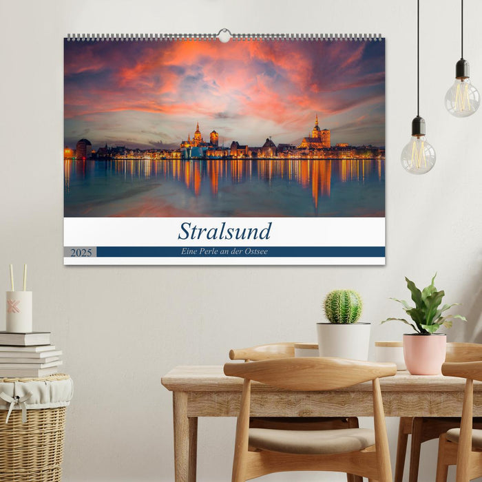 Stralsund, Eine Perle an der Ostsee (CALVENDO Wandkalender 2025)