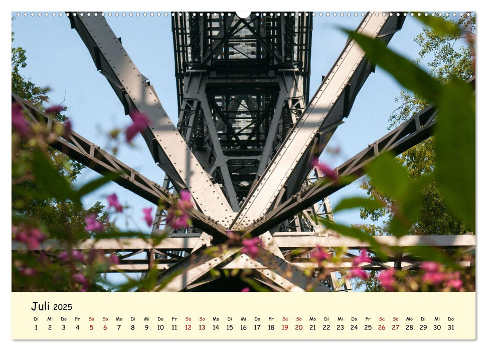 Müngstener Brücke - Landschaft rund um Solingen (CALVENDO Premium Wandkalender 2025)