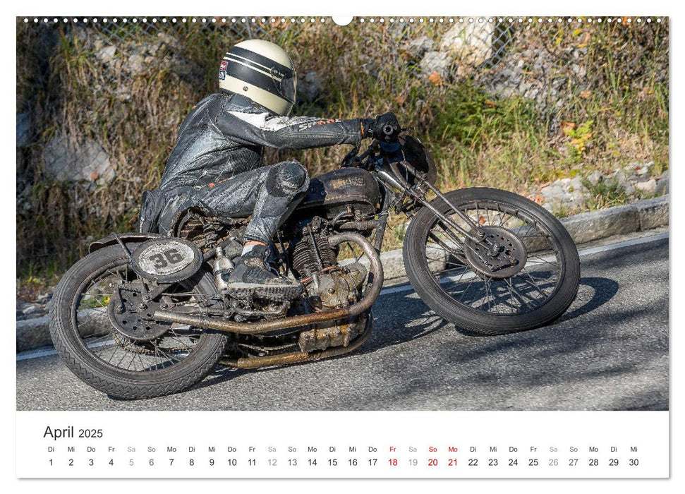 Motorräder am Jochpass (CALVENDO Premium Wandkalender 2025)