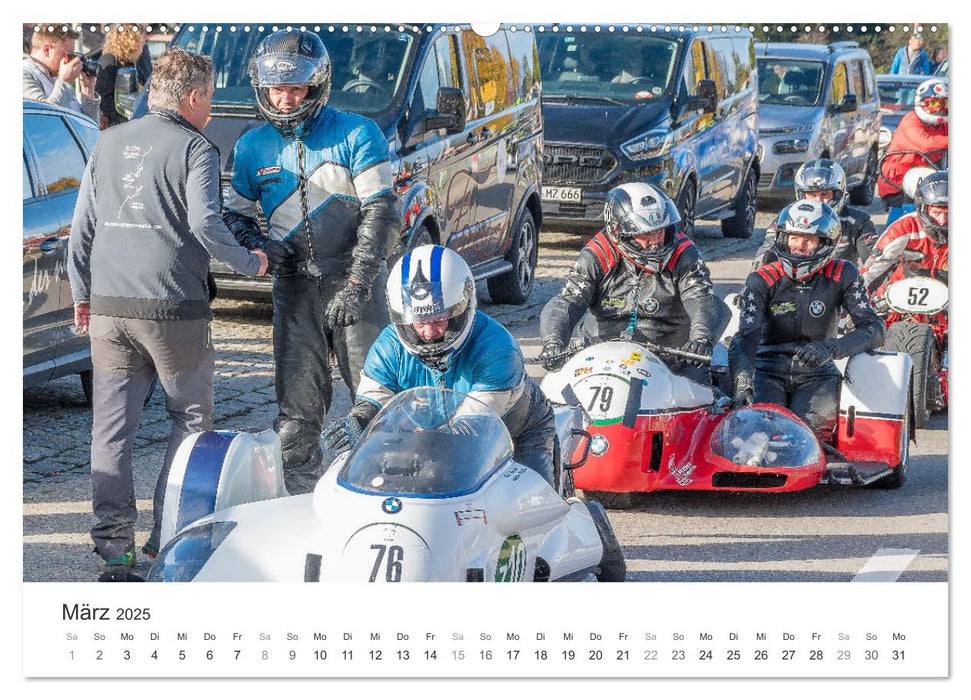 Motorradgespanne am Jochpass (CALVENDO Premium Wandkalender 2025)