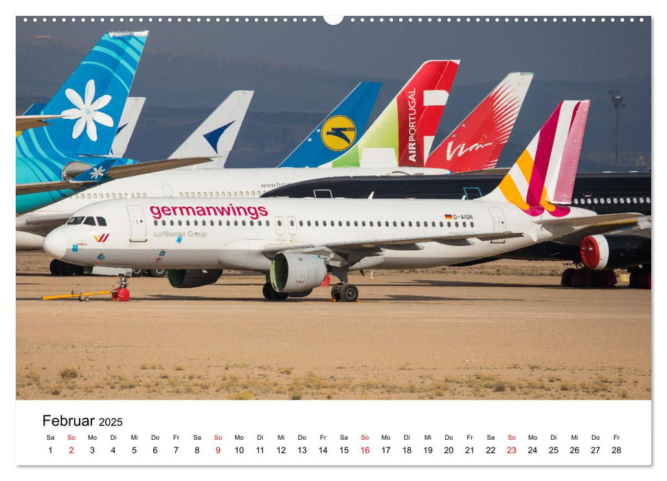 GROUNDED (CALVENDO Premium Wandkalender 2025)