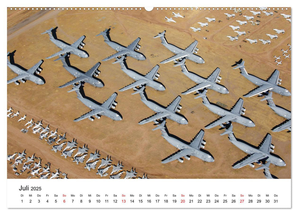 GROUNDED (CALVENDO Premium Wandkalender 2025)