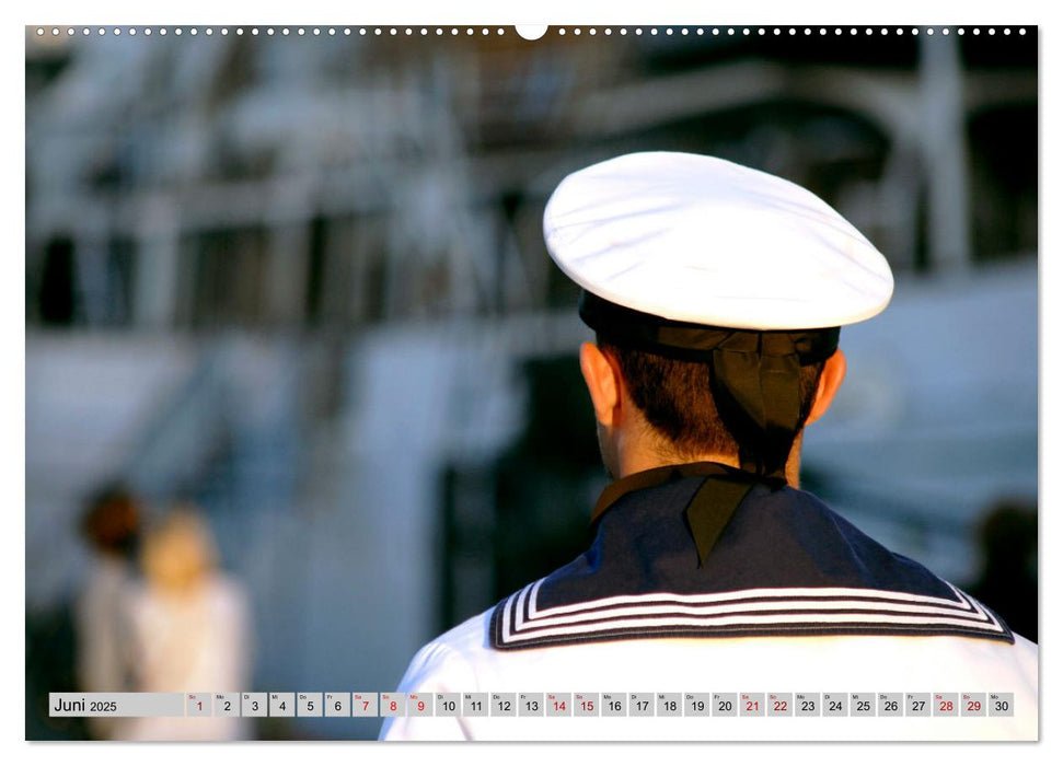 Maritimes. Hamburger Hafen, fotografiert von Ralf Kretschmer (CALVENDO Wandkalender 2025)