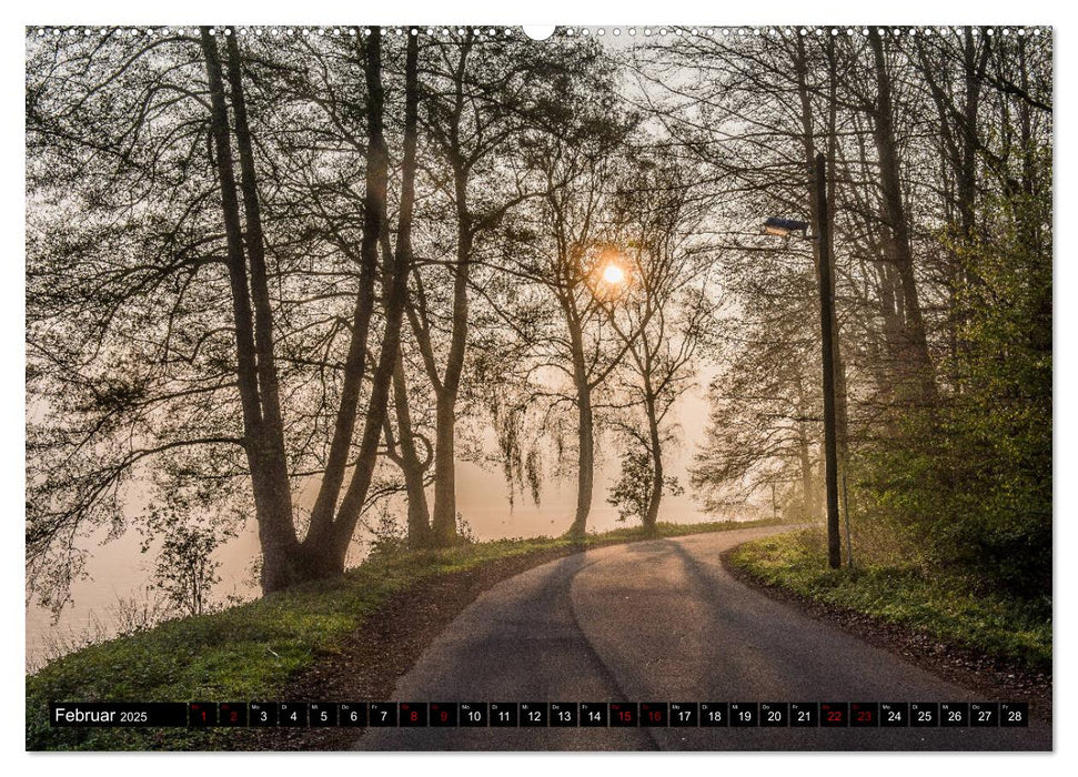 Morgennebel am Baldeneysee (CALVENDO Premium Wandkalender 2025)