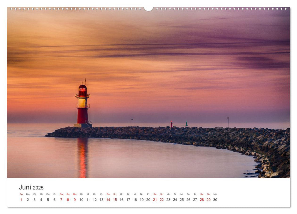 Warnemünde by Olaf Rehmert (CALVENDO Premium Wandkalender 2025)