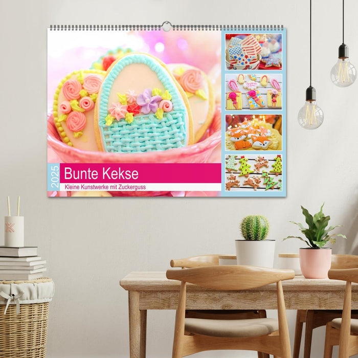 Bunte Kekse. Kleine Kunstwerke mit Zuckerguss (CALVENDO Wandkalender 2025)