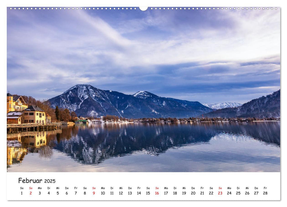 Malerische Seen im bayerischen Voralpenland (CALVENDO Premium Wandkalender 2025)