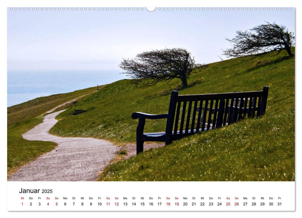 Bank mit Aussicht im Südwesten Englands (CALVENDO Premium Wandkalender 2025)