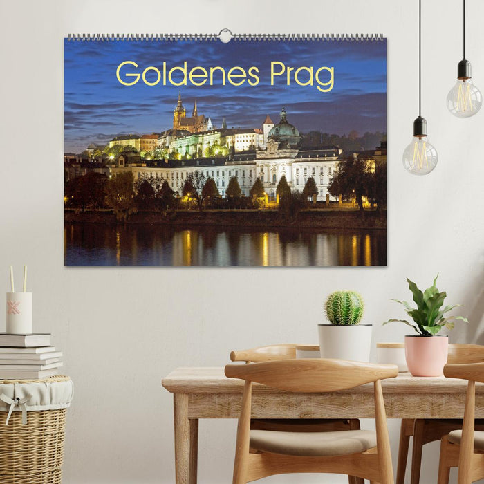 Goldenes Prag (CALVENDO Wandkalender 2025)