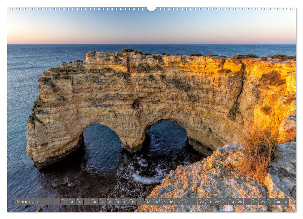 Die Algarve - Portugals märchenhafte Felsenküste (CALVENDO Premium Wandkalender 2025)