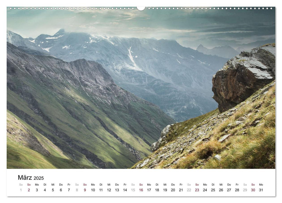 Magische Alpen (CALVENDO Premium Wandkalender 2025)