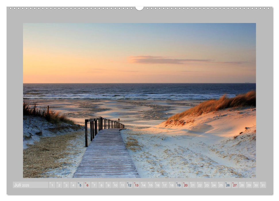 Juist - Kleine Insel, Große Freiheit (CALVENDO Premium Wandkalender 2025)