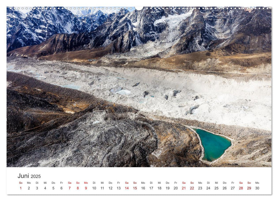 Ein Flug in den Bergen - Himalaya (CALVENDO Premium Wandkalender 2025)