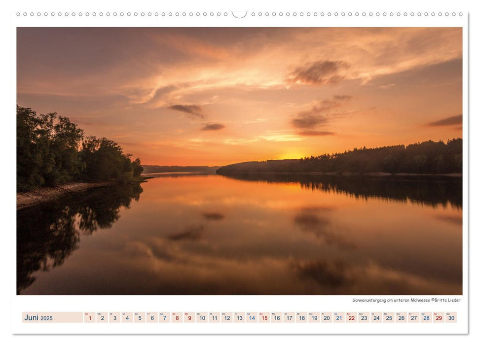 Möhnesee - das westfälische Meer (CALVENDO Premium Wandkalender 2025)