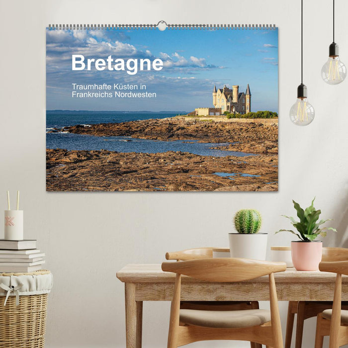 Bretagne Traumhafte Küsten in Frankreichs Nordwesten (CALVENDO Wandkalender 2025)