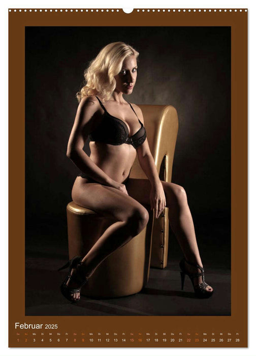 golden blond - Blondes Gift in Perfektion (CALVENDO Premium Wandkalender 2025)