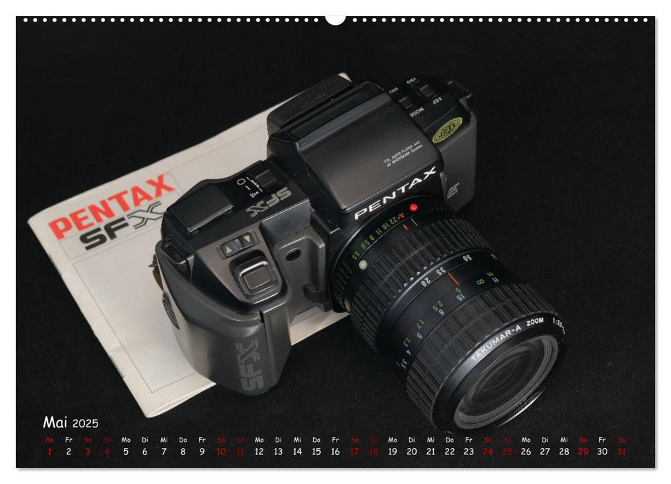 Legendäre Kameras der Marke Pentax (CALVENDO Premium Wandkalender 2025)