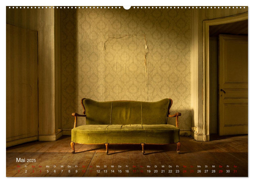 Vergessene Schätze - Forgotten Treasures (CALVENDO Premium Wandkalender 2025)