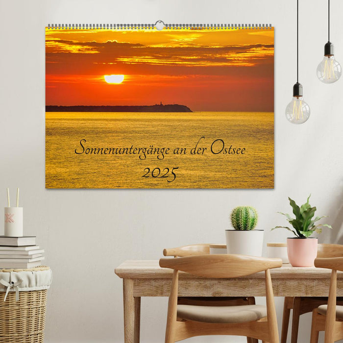 Sonnenuntergänge an der Ostsee (CALVENDO Wandkalender 2025)