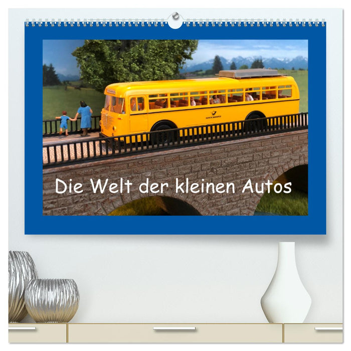 Die Welt der kleinen Autos (CALVENDO Premium Wandkalender 2025)