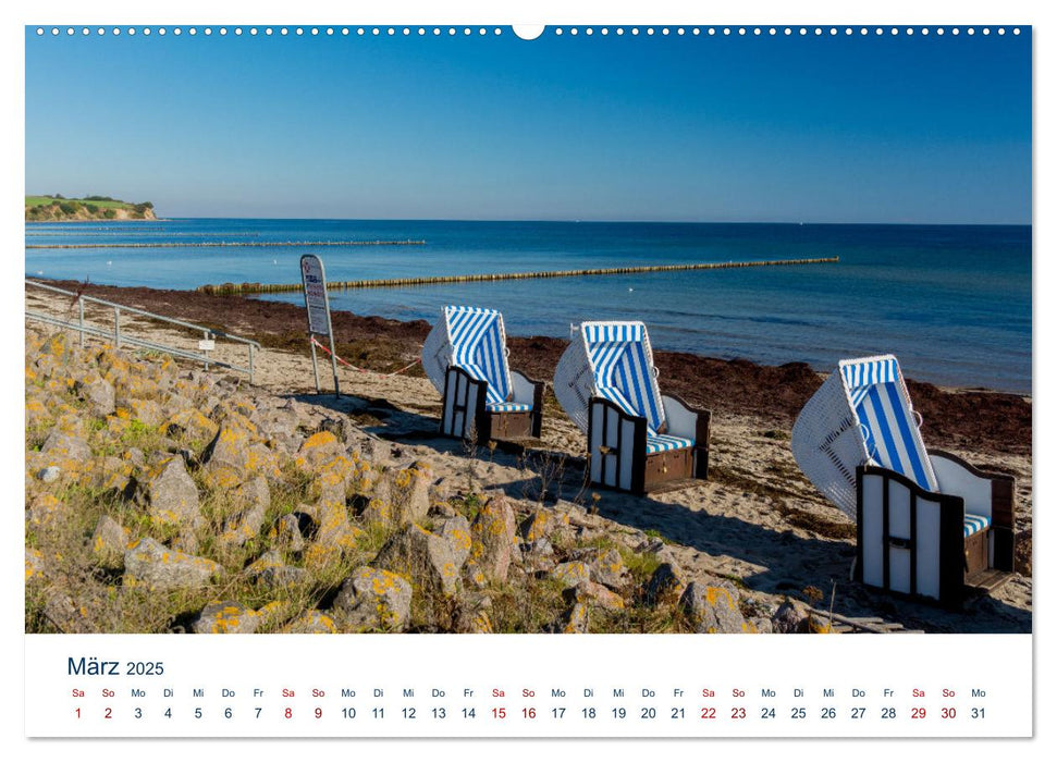 Boltenhagen und Strand (CALVENDO Premium Wandkalender 2025)